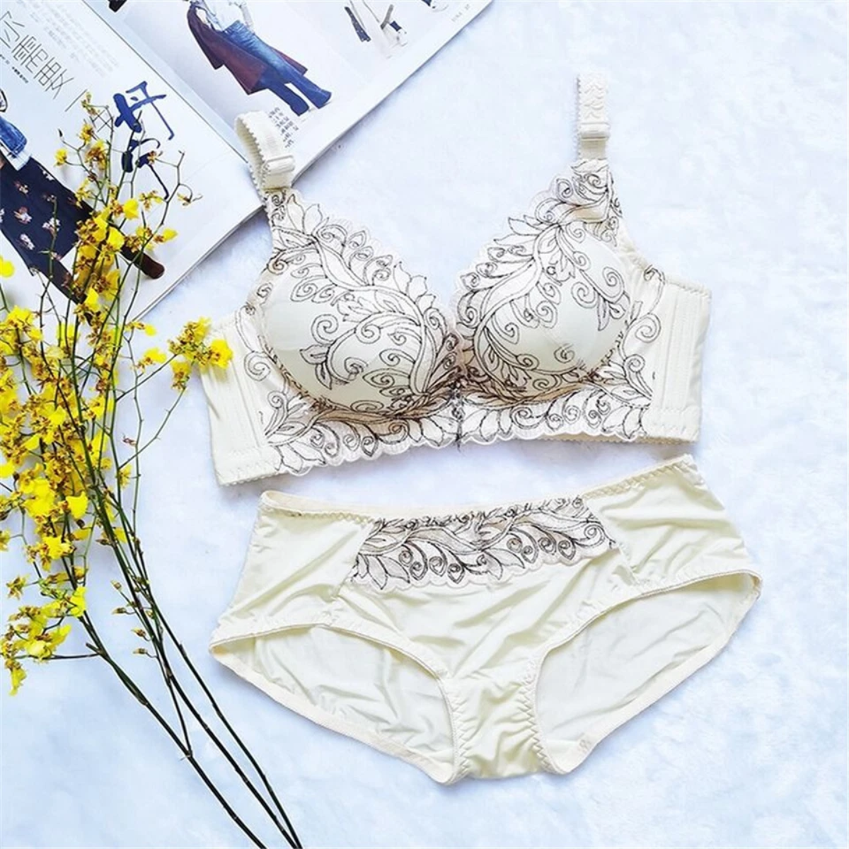 6-Piece Lingerie Set Sale: Comfort, Style, and Savings | LS-04